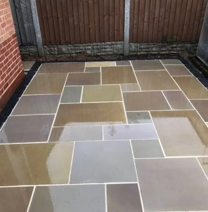 Raj Green Standstone sawn finish