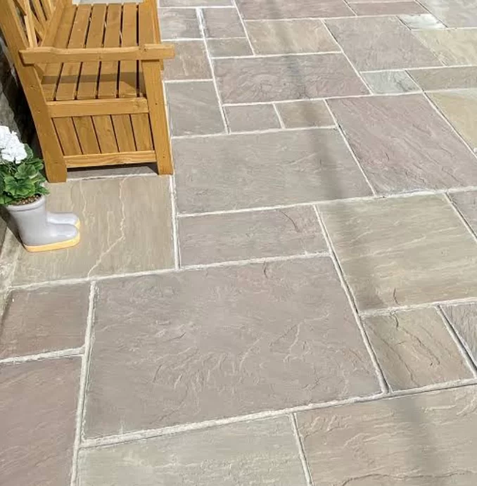 Raj Green Standstone sawn finish
