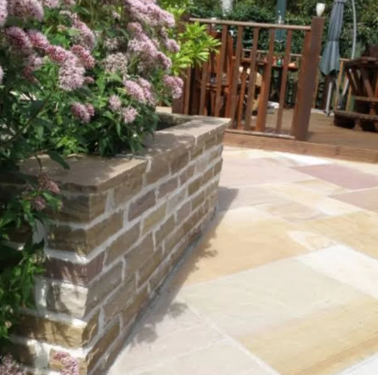 Antique sandstone wallings