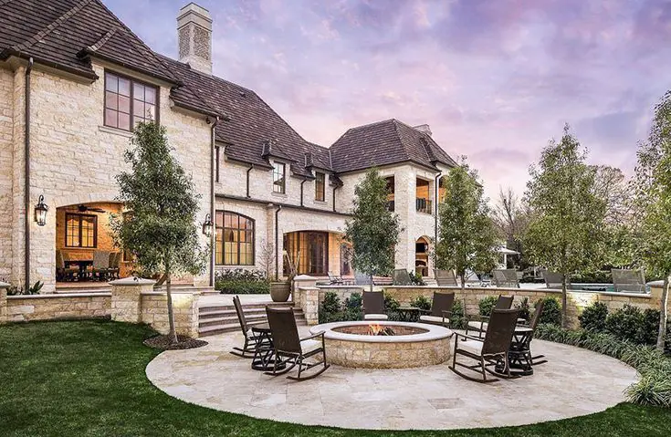 From Heat to Haute: Luxury Stone Craft Ideas for Outdoor Living This Summer
