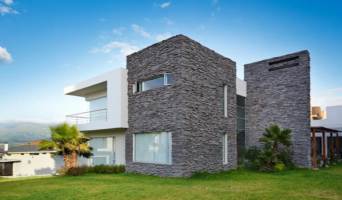 Designing Timeless Houses with Wholesale Stone Suppliers: What Ancient Architecture Can Teach Us